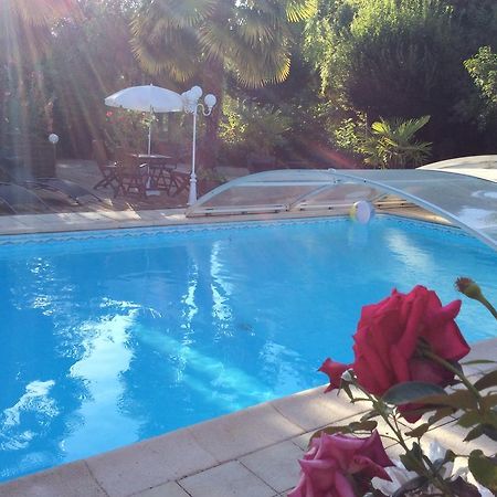 Le Lavoir Bed and Breakfast Châteauroux Buitenkant foto