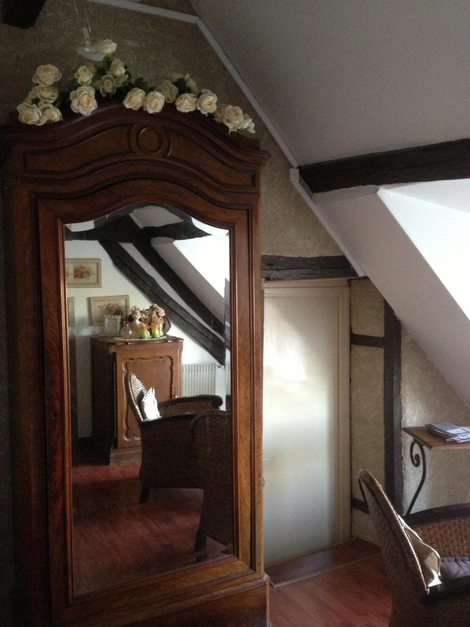 Le Lavoir Bed and Breakfast Châteauroux Buitenkant foto
